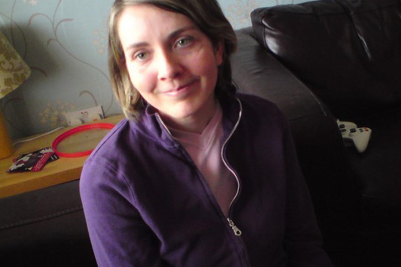 'nedjeljni, virovitica, arhiv fotografija koju je u sijecnju ove godine zdenka kyselicova iz ujedinjenog kraljevstva poslala krunoslavu ivkovicu, s kojim se dopisivala vec tri mjeseca snimila: arhiv o