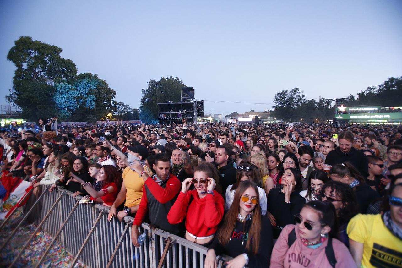 Nastup ameri?kog producenta, DJ-a i pjeva?a ZHU na Exit festivalu