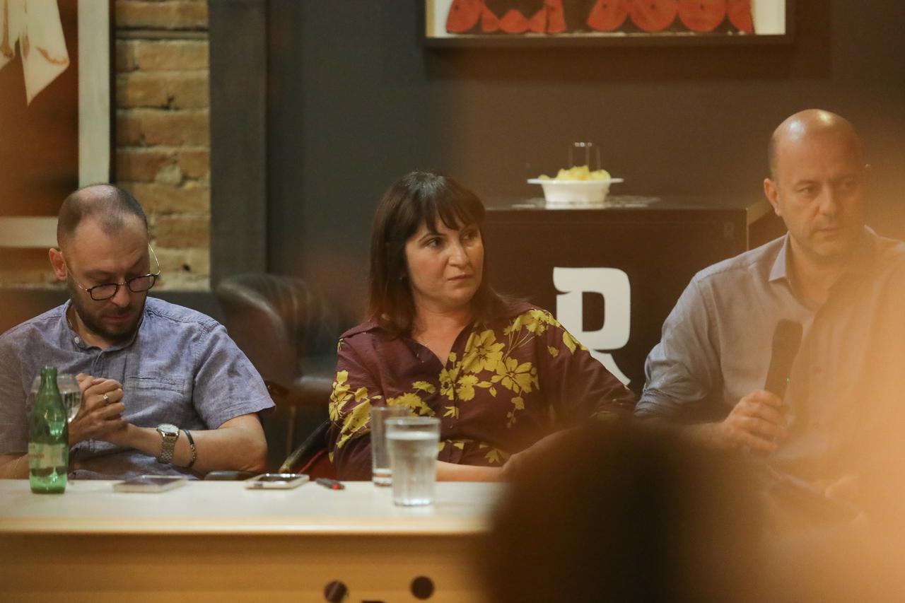 Osijek: Promocija knjige "Časni suče, znamo se" autorice Suzane Lepan Stefančić