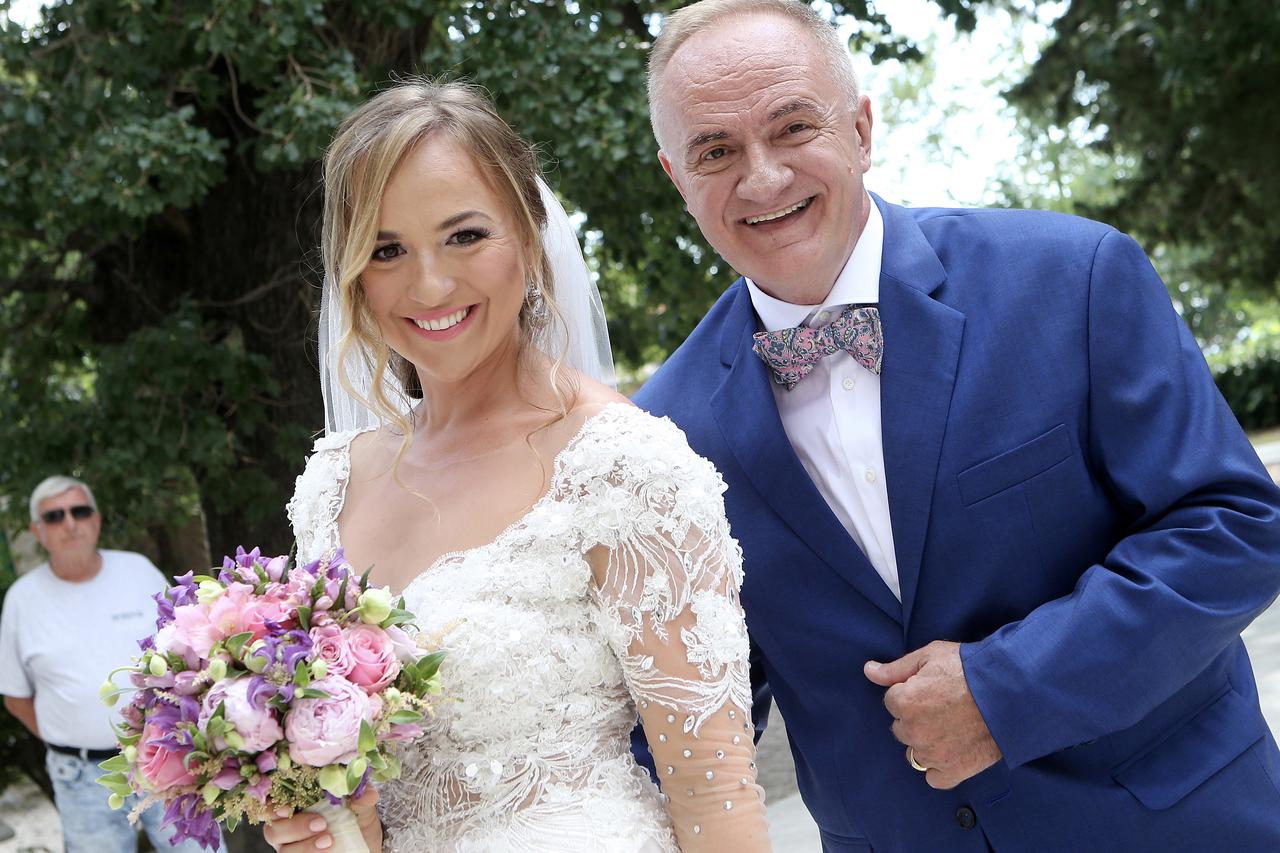 Brela: Vjenčanje najmlađe kćeri Mate Bulića, Katje i Toma Drmića