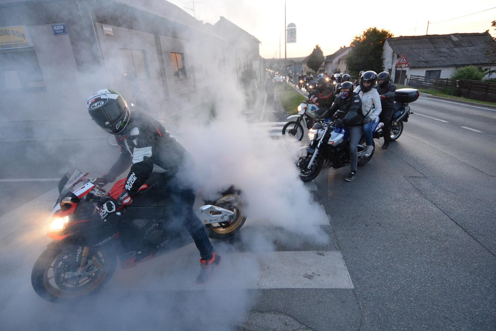 Obilježavajući Praznik rada, bjelovarski su motoristi održali Budnicu, jedinstvenu u svijetu, a koju njeguju od 30-ih godina prošlog stoljeća kada je bila poznata kao prvomajska Budnica.