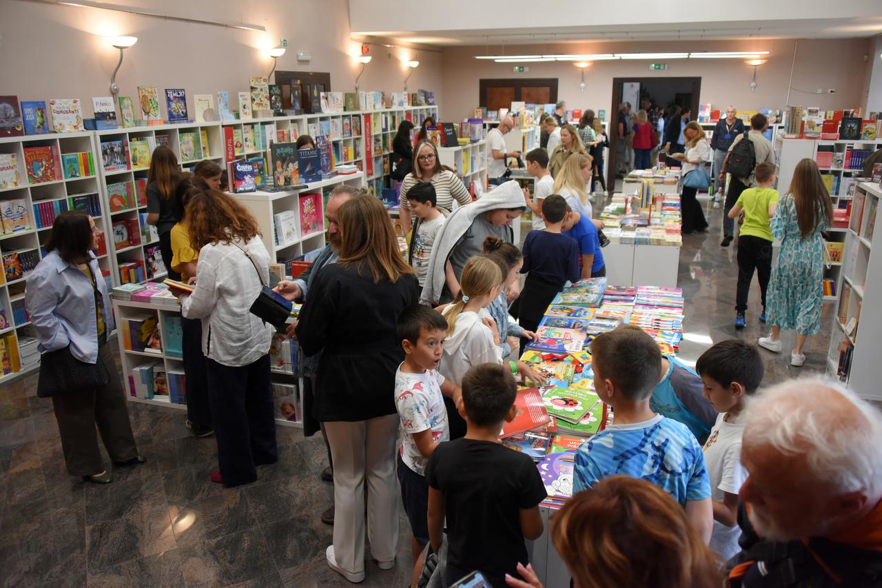Pula: Sve?ano otvoren 17. Monte Libri?