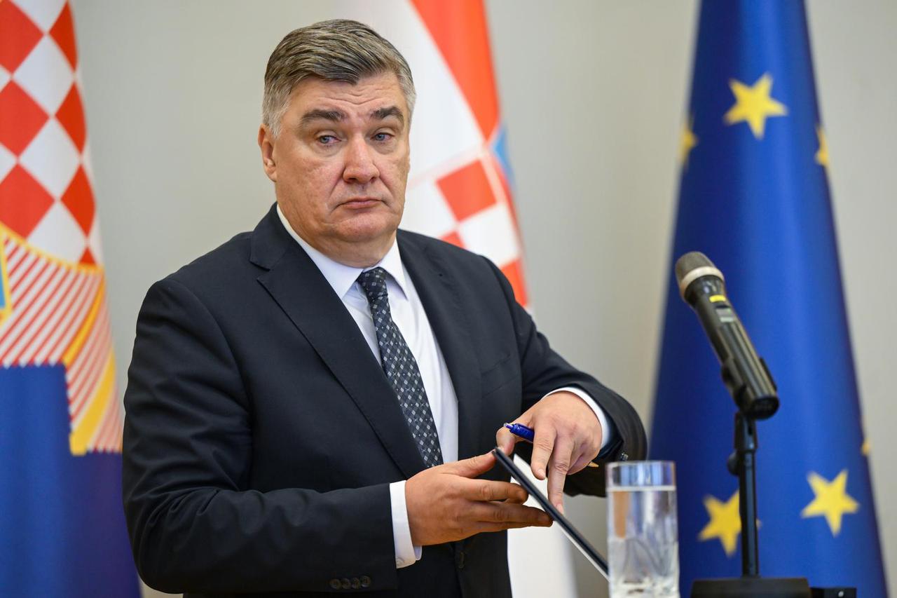 Zagreb: Izjava za medije predsjednika Zorana Milanovića