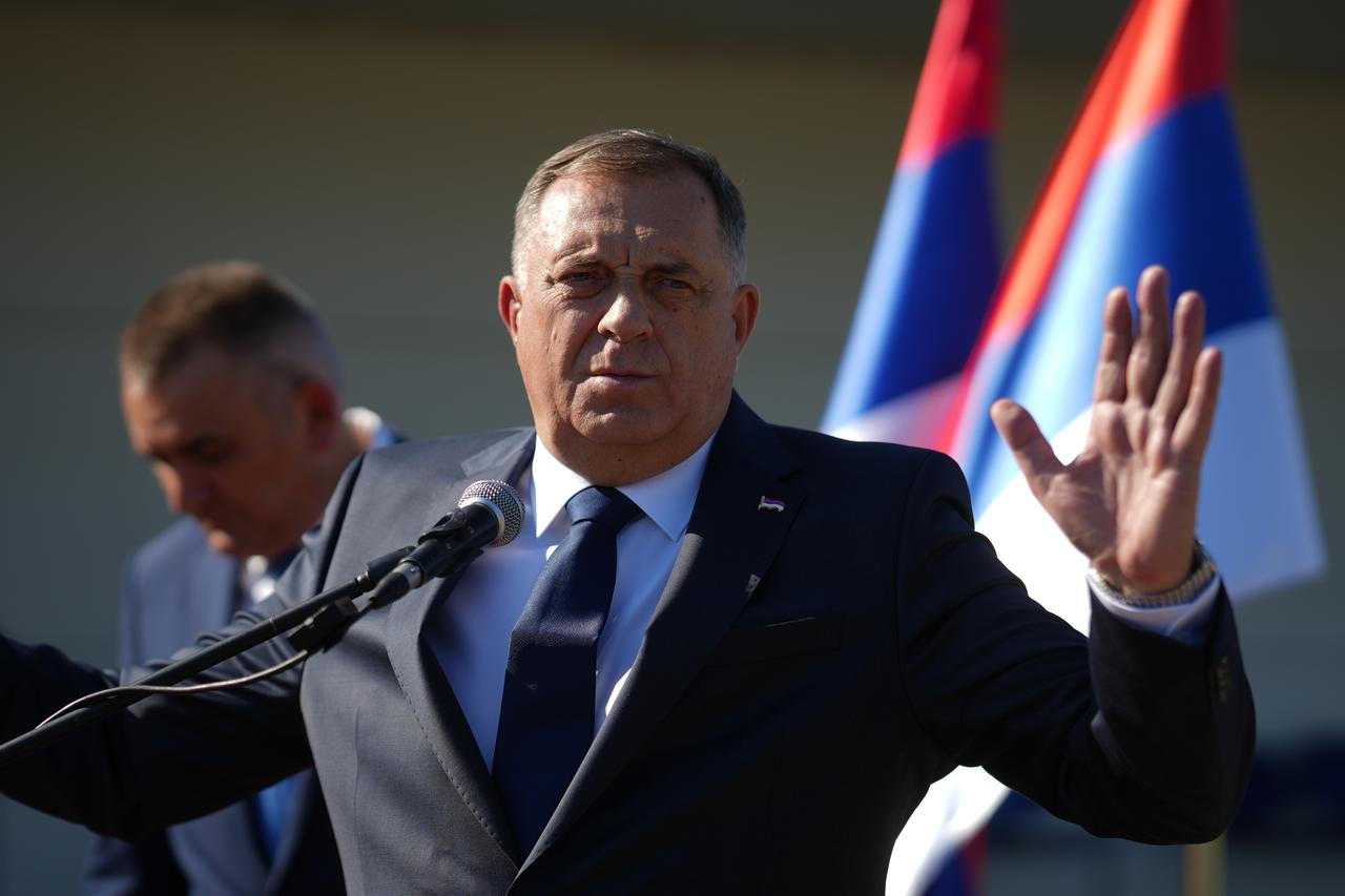 Laktaši: Savo Minić i Milorad Dodig održali konferenciju za medije 