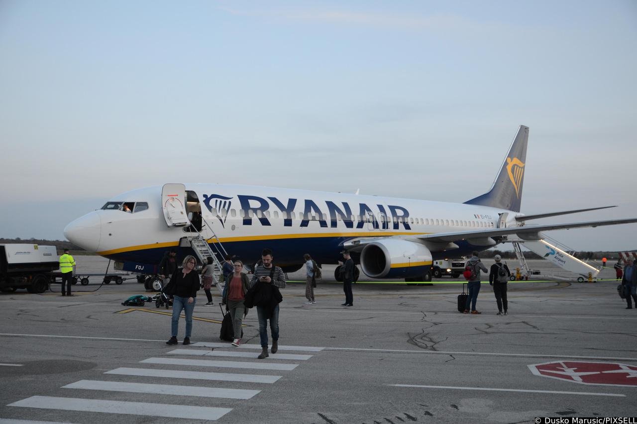Avion Ryanaira sletio u zračnu luku Pula