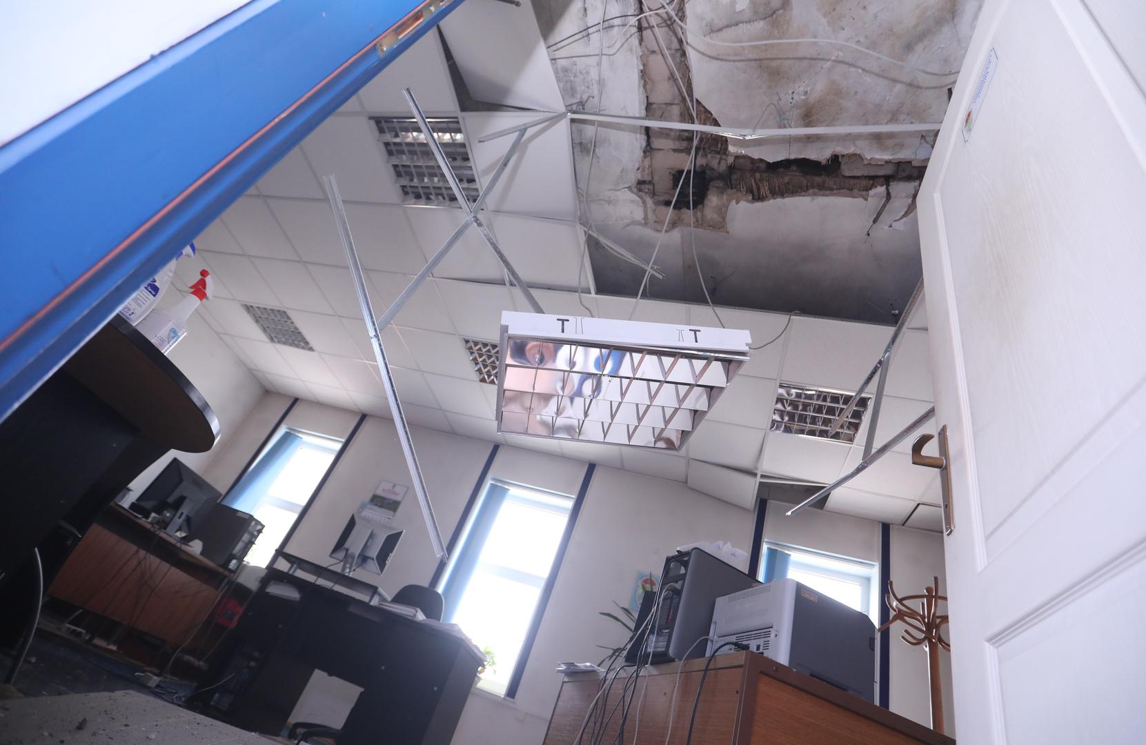 23.04.2022., Ljubinje, Bosna i Hercegovina  - Epicentar potresa u Ljubinju nedaleko od Stoca gdje je najvise stradala zgrada opcine. Photo: Ivo Cagalj/PIXSELL