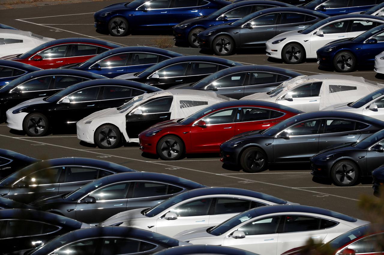 Tesla automobili