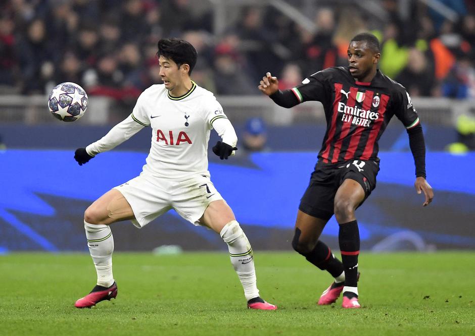 Champions League - Round of 16 First Leg - AC Milan v Tottenham Hotspur