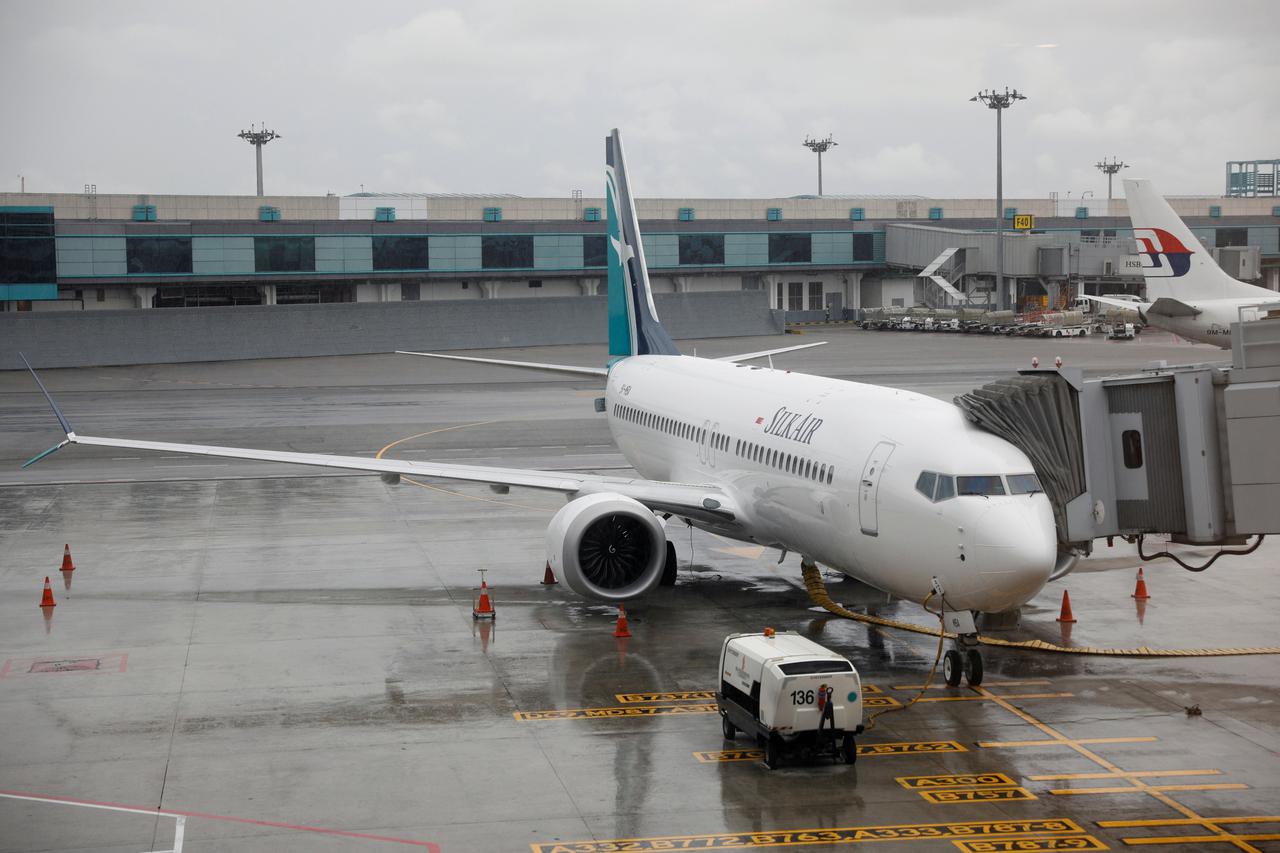 Boeing 737 MAX 8