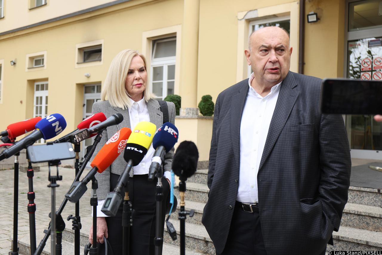 Zagreb: Odvjetnici Prodanović i Sloković obratili se medijima nakon oslobađanja Sanadera