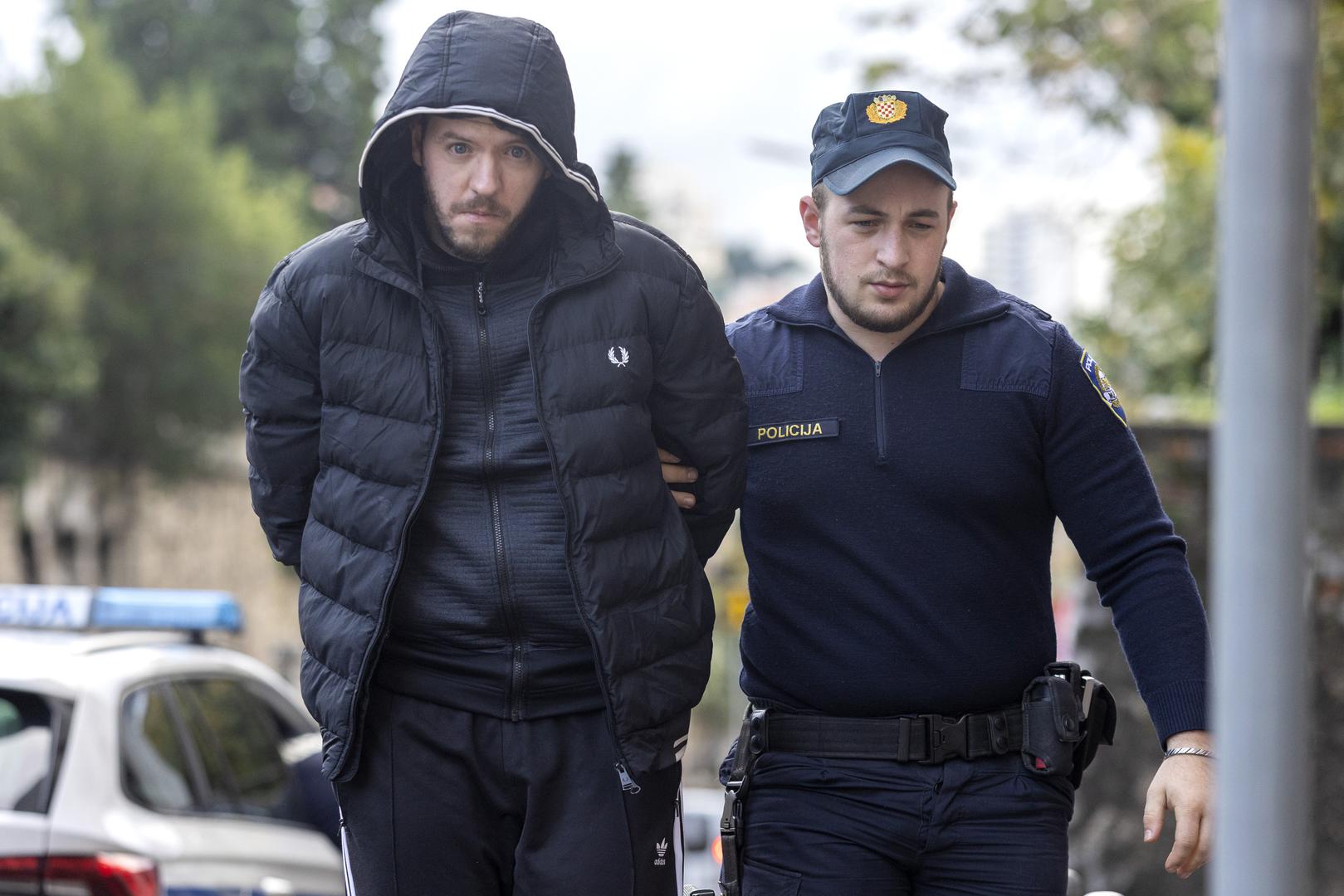 15.11.2023., Rijeka - Policija privodi Luku Burazera, optuzenog za trgovanje kriptovalutama, tj. prevare stotina investitora koji su ukupno ulozili desetke milijuna eura. Photo: Nel Pavletic/PIXSELL