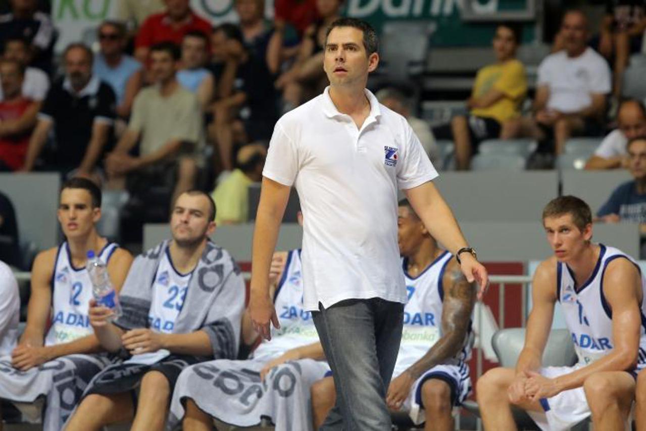 '29.08.2012., Zadar - KK Zadar ugostio je ruski KK Samara te uvjerljivo pobjedio rezultatom 101:45 u slabo ispunjenoj dvorani Kresimira Cosica. Trener Zadrana Ante Nazor. Photo: Filip Brala/PIXSELL'
