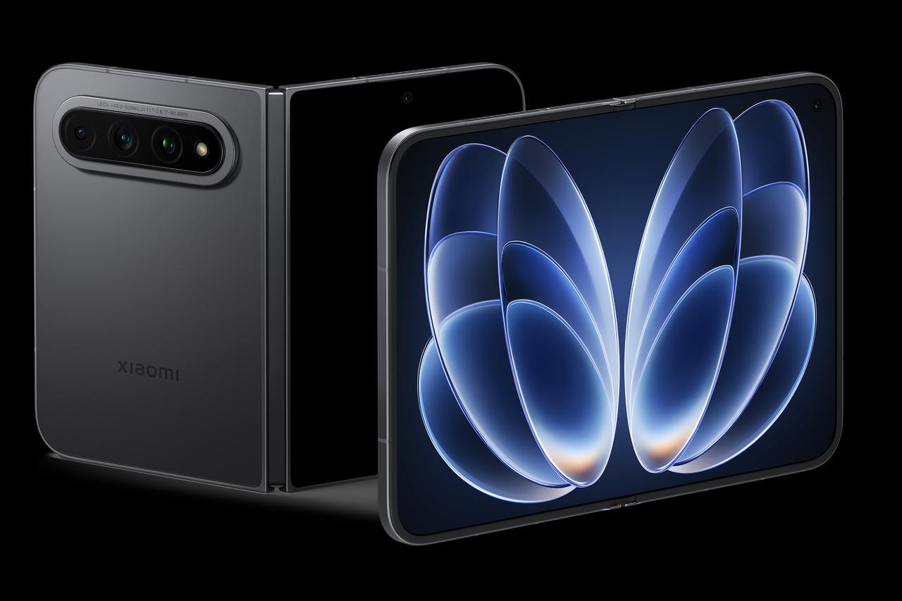 Xiaomi 18 Fold