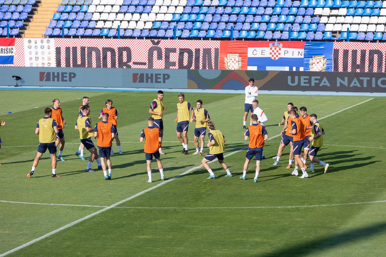 Trening reprezentativaca u Osijeku uoči utakmice protiv Austrije