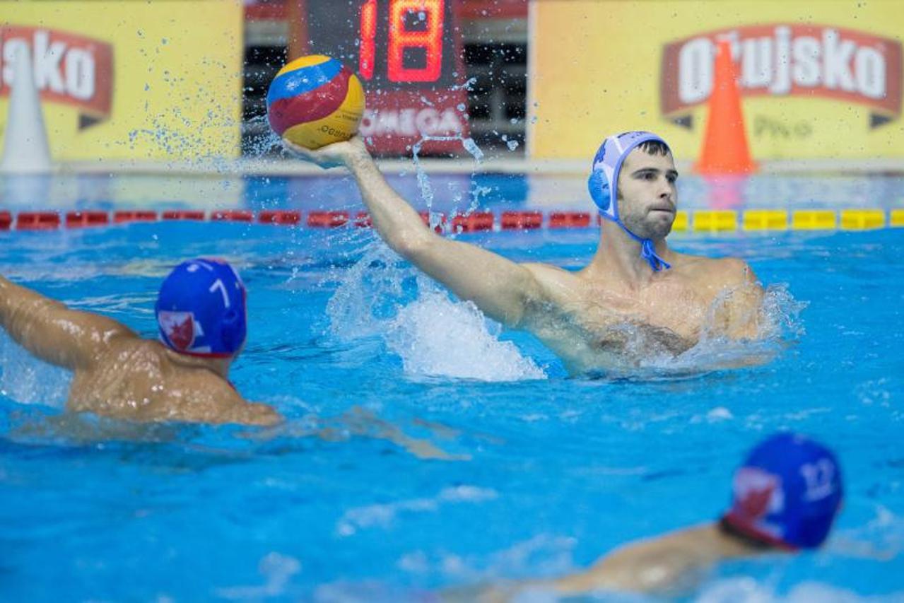 Primorje - crvena zvezda