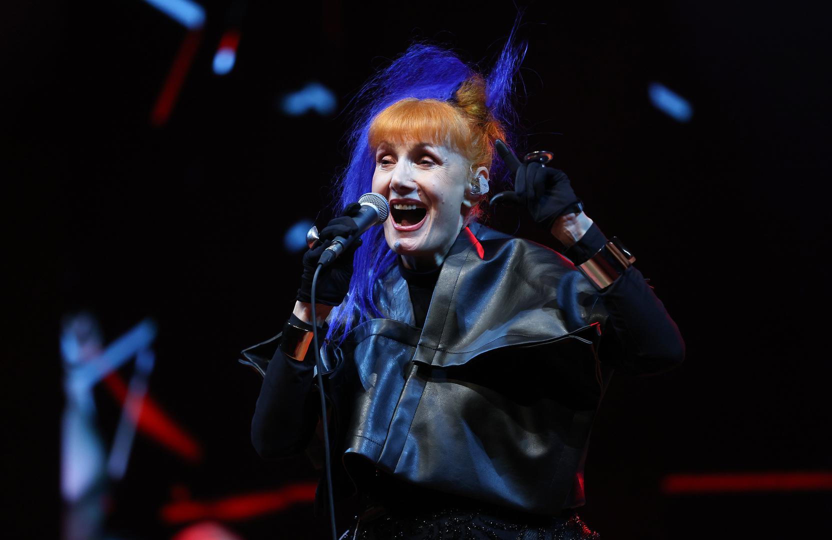 Nakon Lisinskog Josipu 22. ožujka čeka veliki koncert u Splitu u Klubu Porat. Do kraja godine publika ju još može očekivati u Amsterdamu, Beogradu, Mariboru i mnogim drugim gradovima.