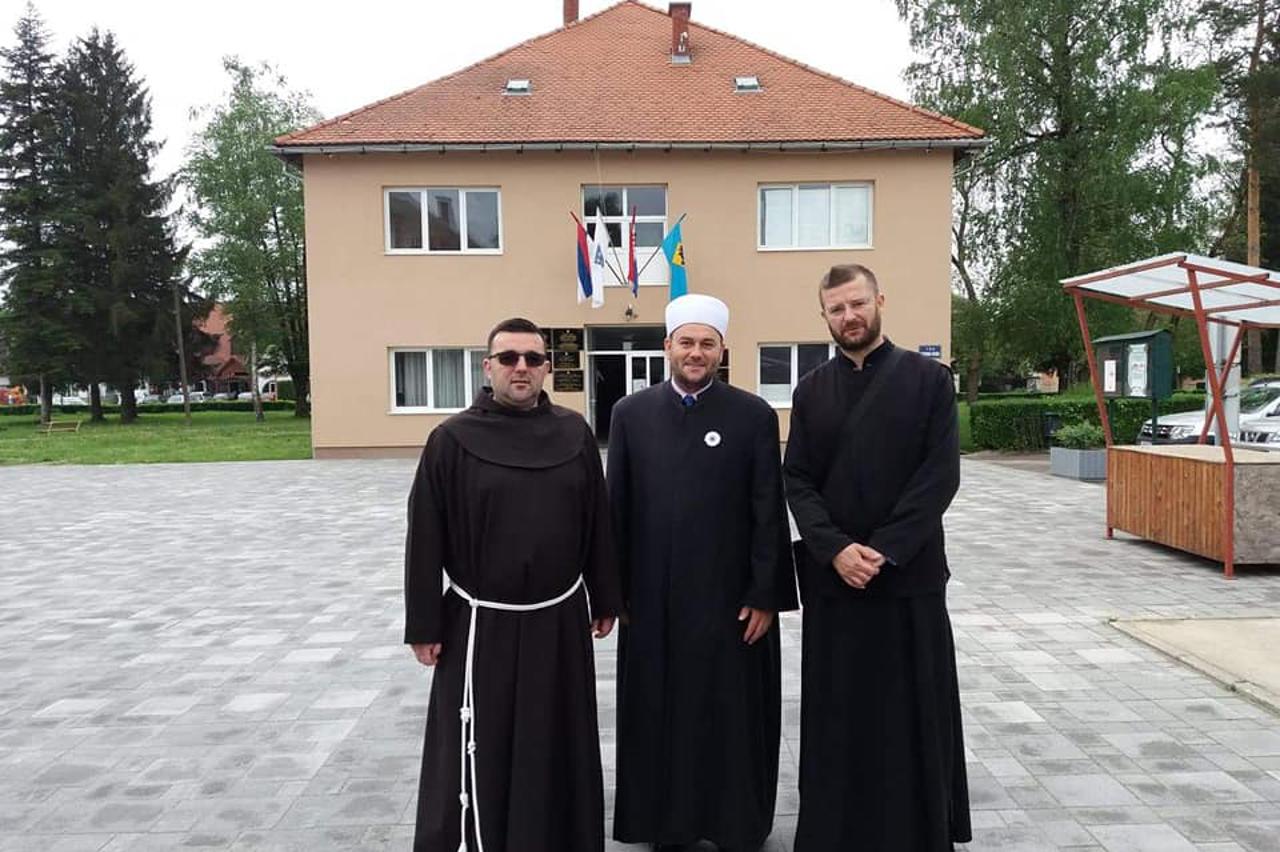 Fra Ivo Bošnjak, Admir ef. Muhić i paroh Željko Vidaković