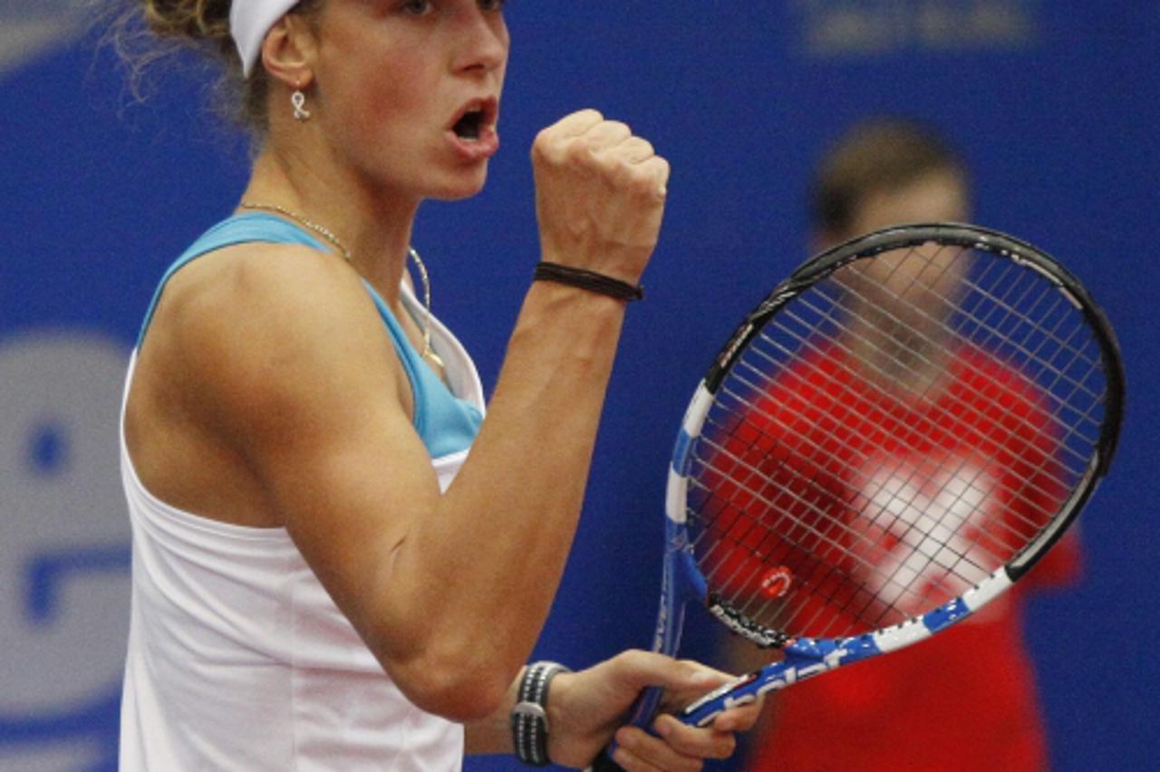 Yanina Wickmayer