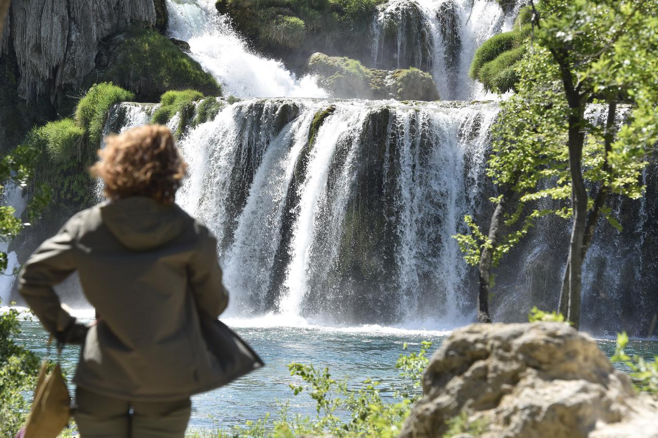 Skradin: Građani uživaju u Nacionalnom parku Krka
