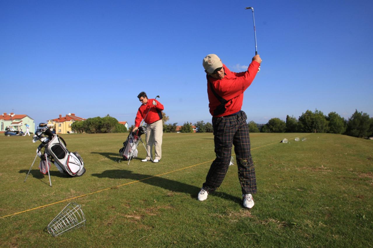 'sport - 1.11.09. savudrija - VIP golf turnir - na fotografiji drazen ladic photo: sasa miljevic / pixsell'