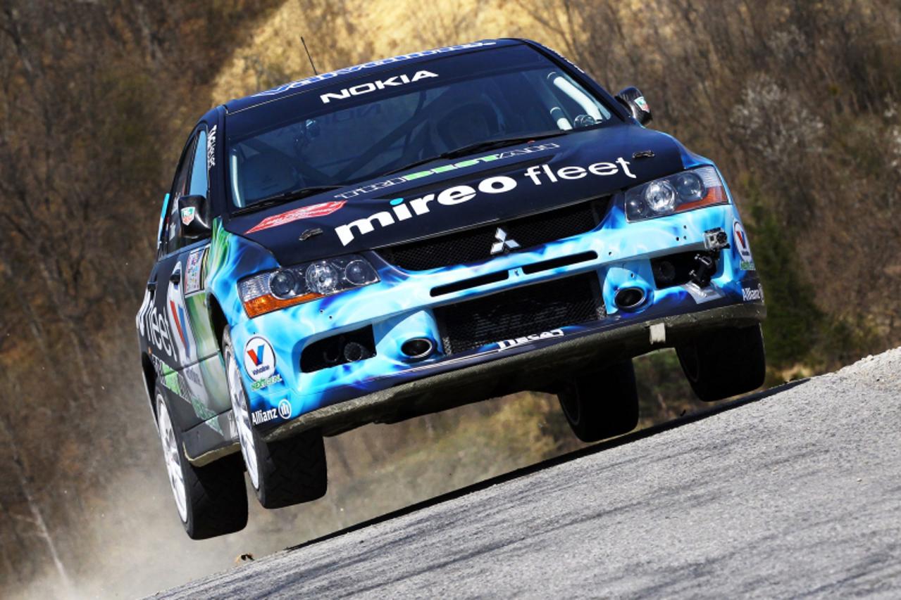 'sebalj4_nnn_spo_151012'