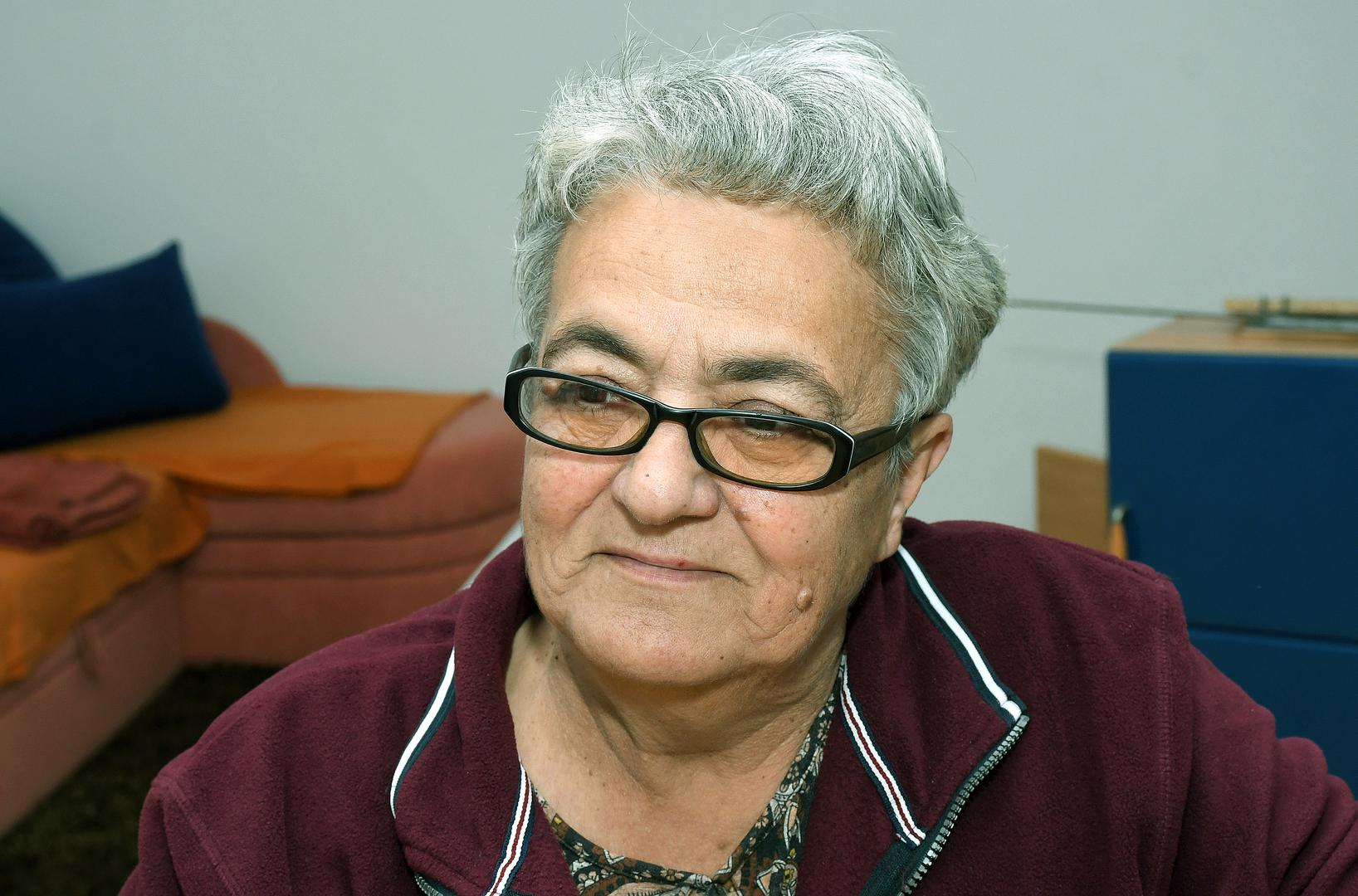 07.11.2023.,Glina, Majske Poljane - Obilazak obnovljenih kuca od strane drzave, onih koje su obnovljene donacijama, ali i ljude koji su i dalje u kontejnerima. Majske Poljane, Stana i Milorad Grubic. Photo: Nikola Cutuk/PIXSELL