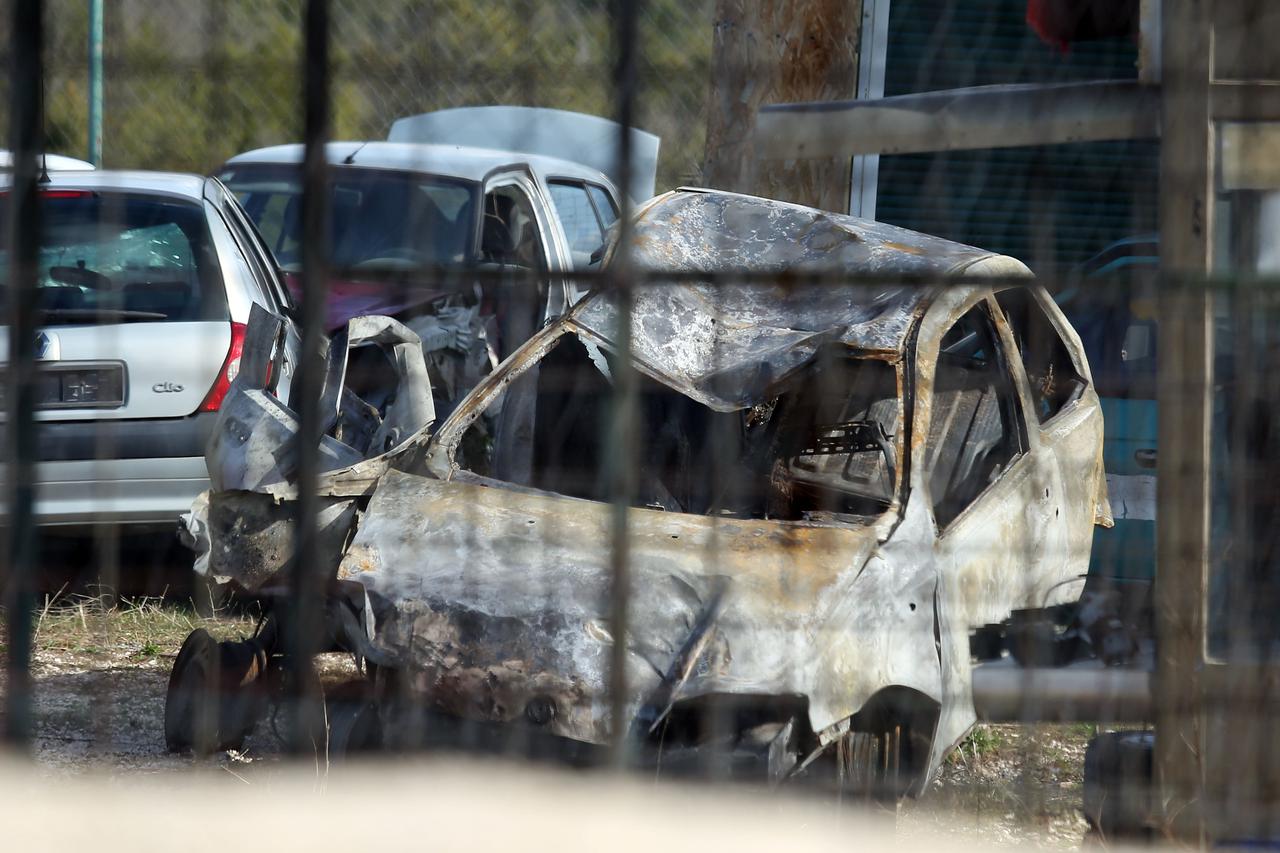 Strava u blizini Primoštena: Djevojka (20) izgorjela u autu