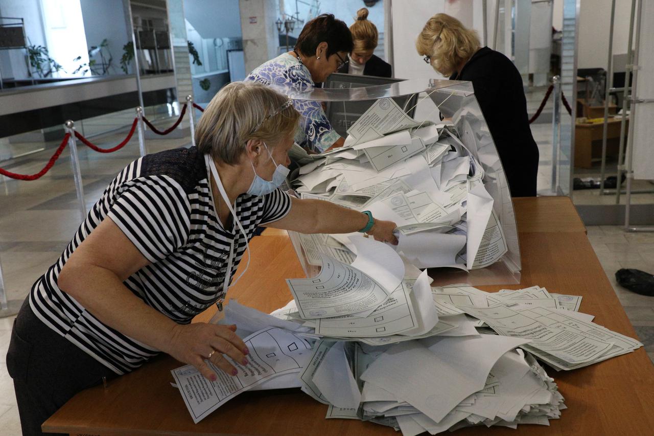 Referendum on joining of Russian-controlled regions of Ukraine to Russia, in Sevastopol