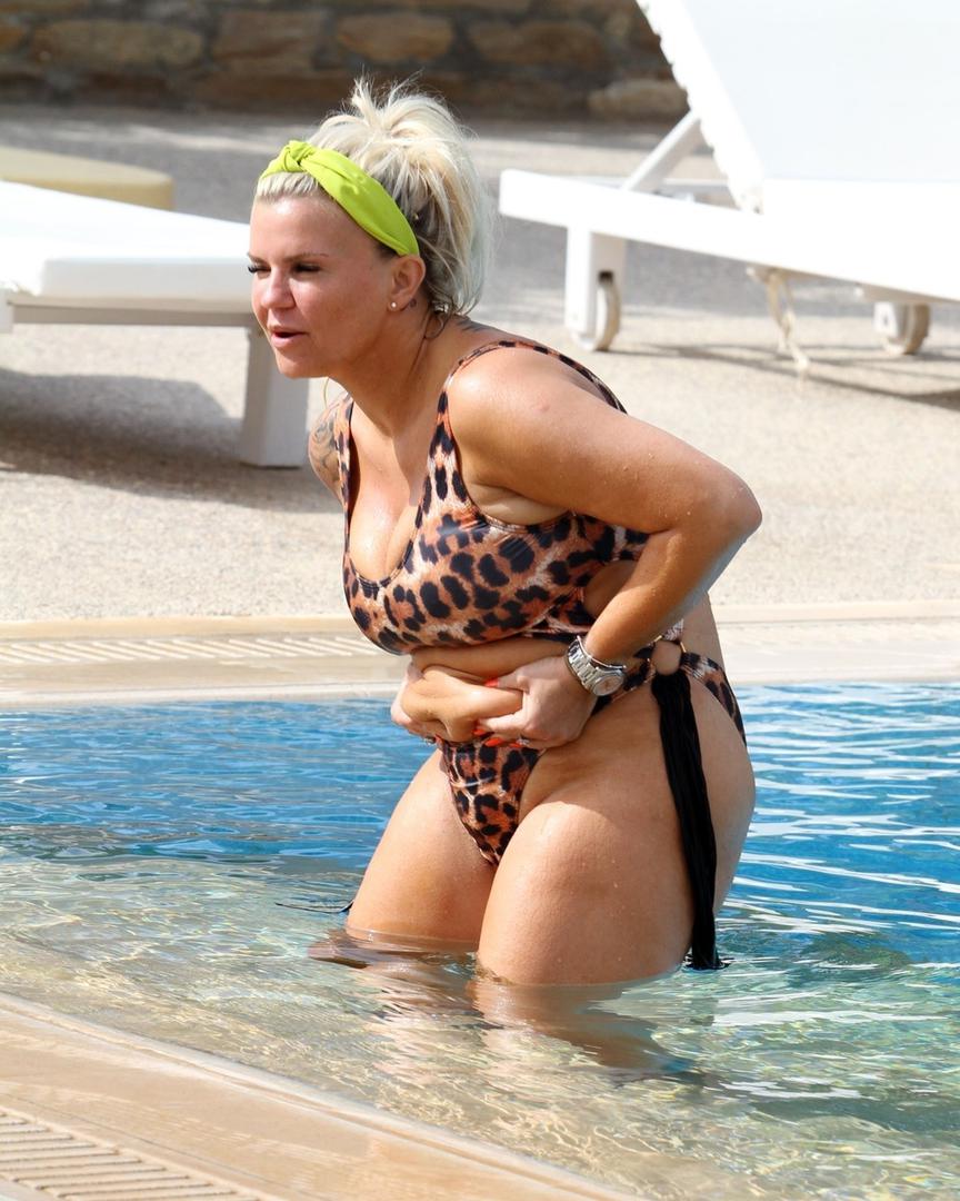 Kerry je mama petero djece i  nakon svake trudnoće se pokušavala riješiti trudničkih kilograma ali nije joj baš uspijevalo.