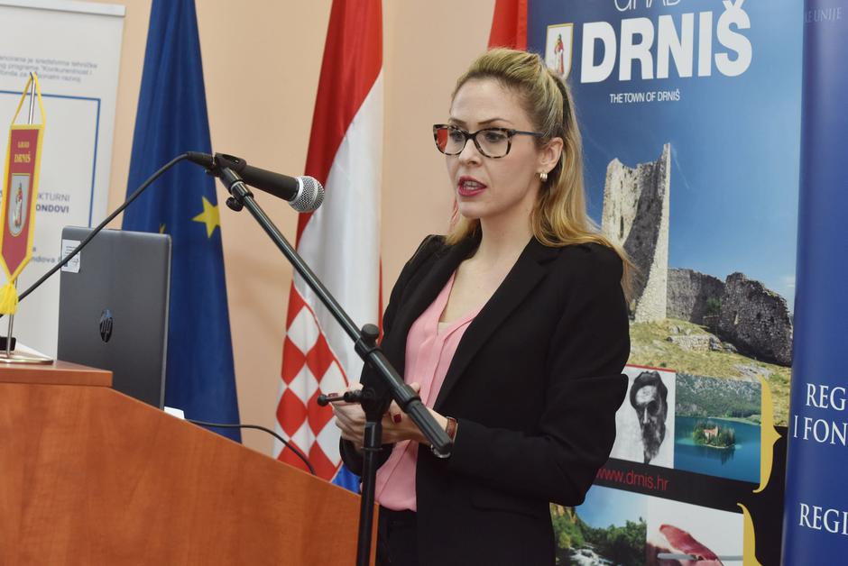 EU fondovi Drniš
