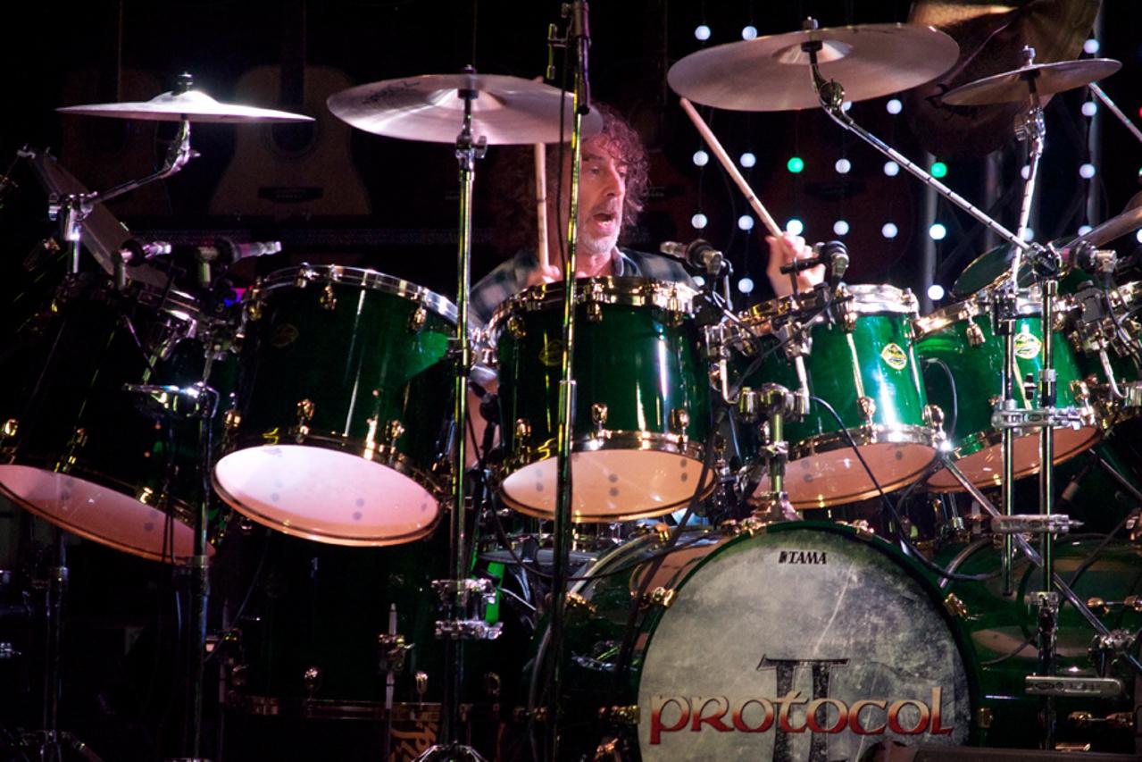 Simon Phillips