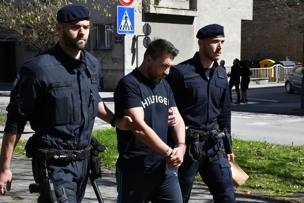 Slavonski Brod: Privođenje vozača kamiona koji je u subotu skrivio tešku prometnu nesreću