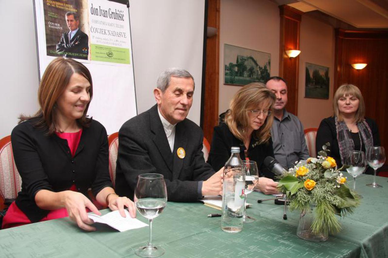 Don Ivan Grubišić u Karlovcu (1)