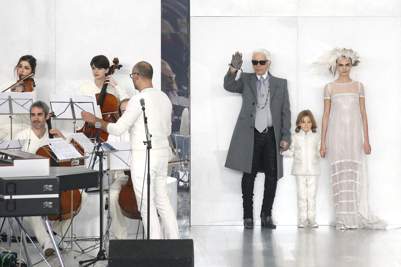 Chanel Haute Couture