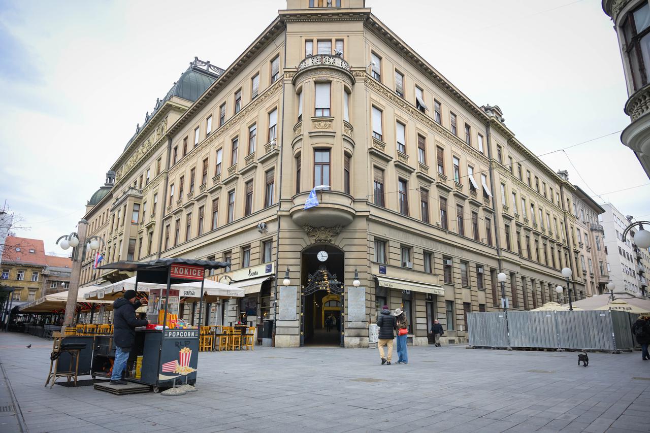 Zagreb: Prazne gradske ulice