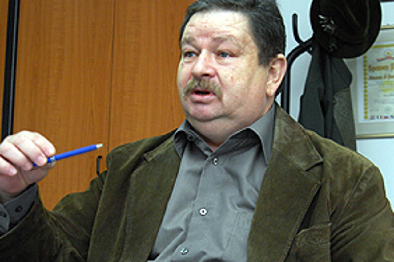 hrv-decak-txt.jpg