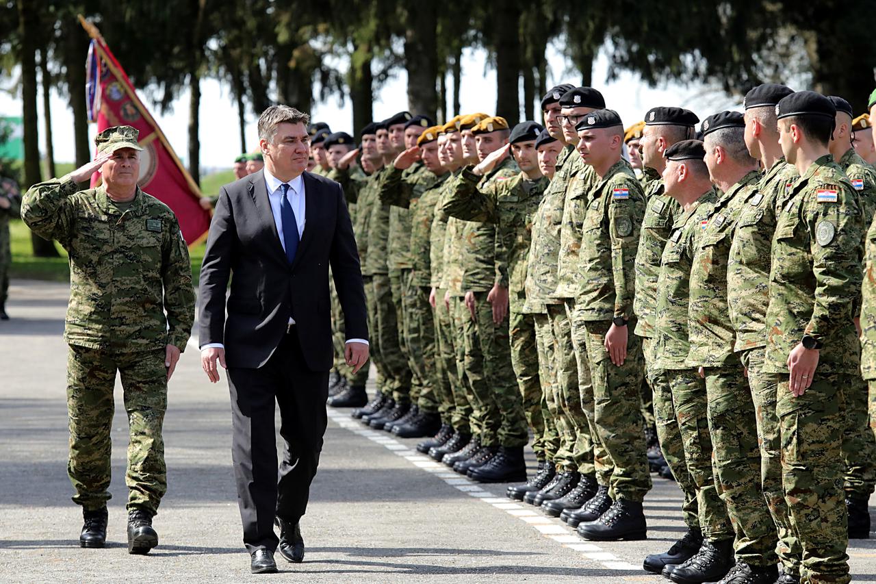 Vinkovci: Predsjednik Milanović na obilježavanju 16. obljetnice ustrojavanja Gardijske oklopno-mehanizirane brigade