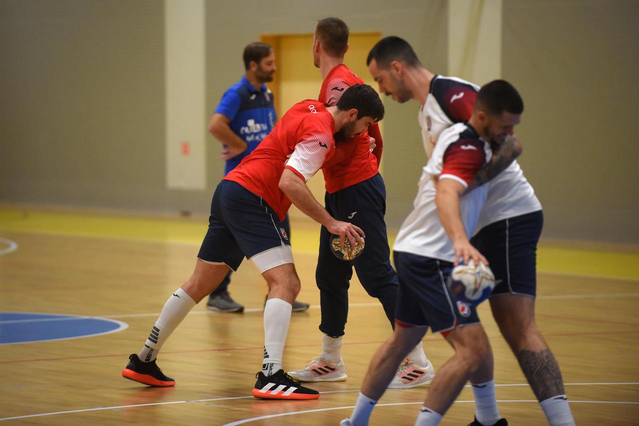 Hrvatska rukometna reprezentacija odradila trening u Poreču