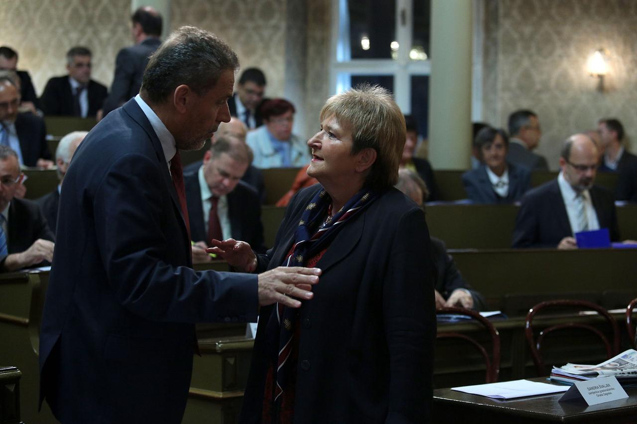 U Starogradskoj vijecnici odrzana je redovita sjednica Zagrebacke skupstine. 
