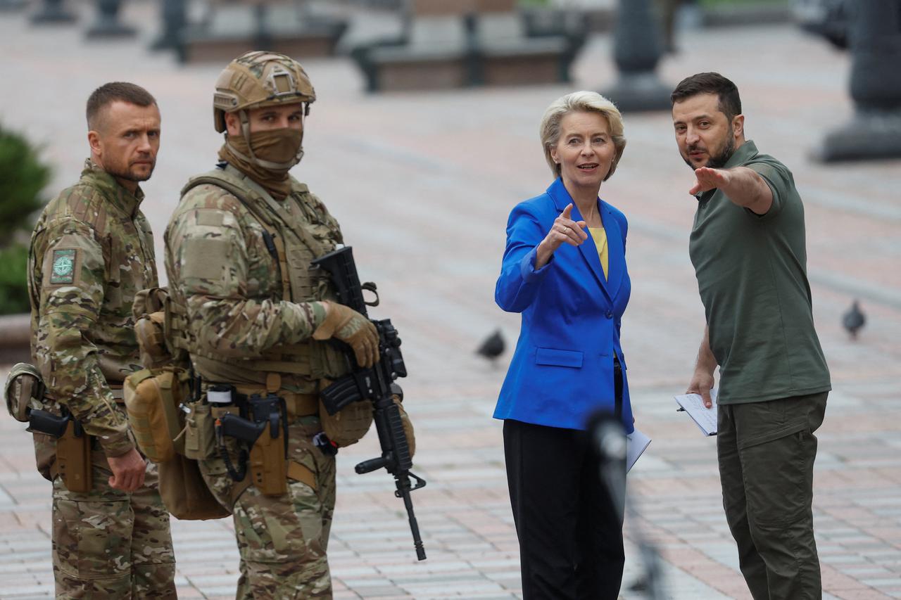 European Commission President von der Leyen and Ukraine's President Zelenskiy leave a joint news conference in Kyiv