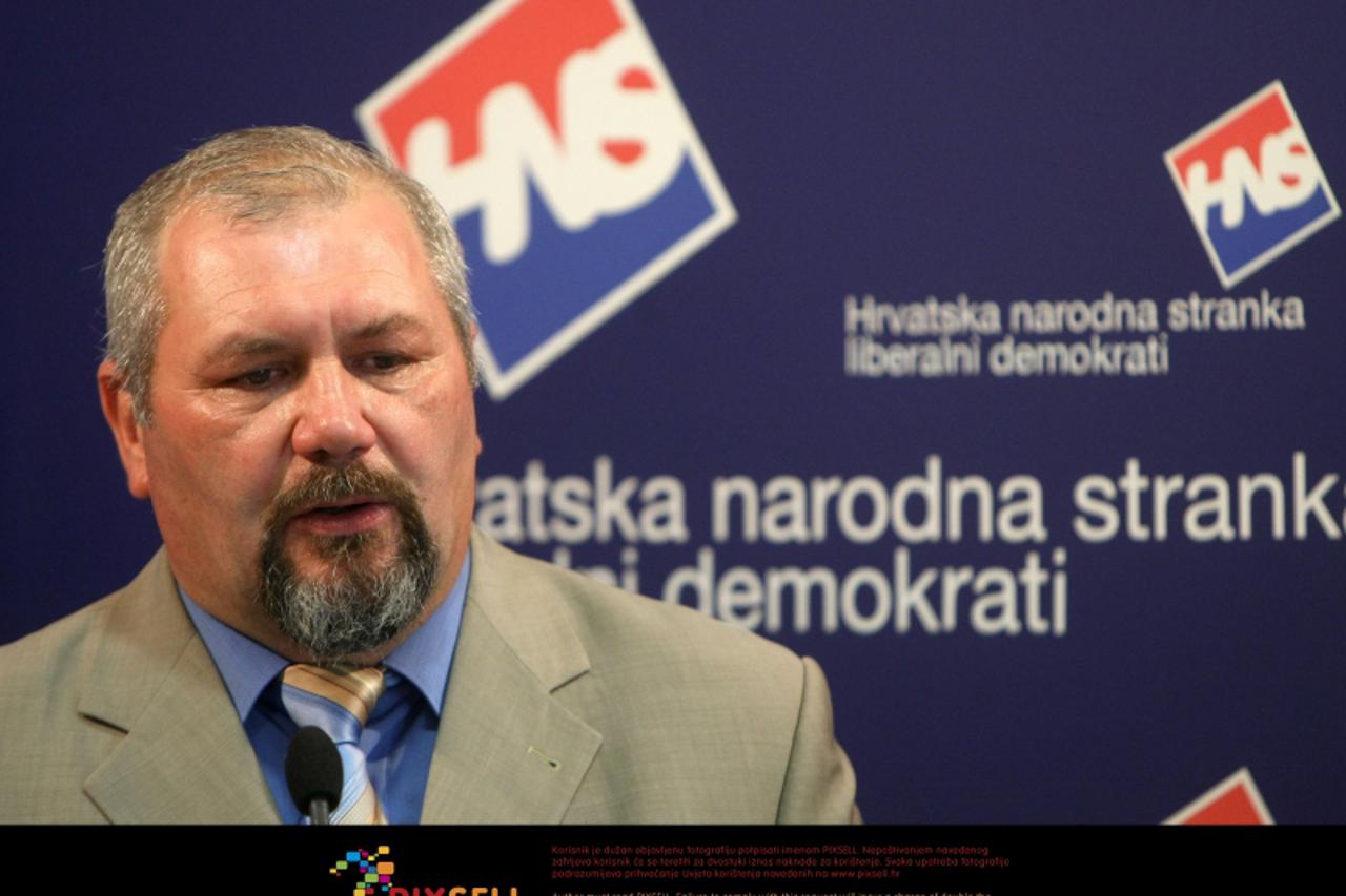 '08.06.2010. Zagreb, Hrvatska - Radimir Cacic iz HNS-a i Silvano Hrelja iz HSU-a odrzali su zajednicku press konferenciju na kojoj su iznijeli planove za koaliranje na sljedecim parlamentarnim izborim