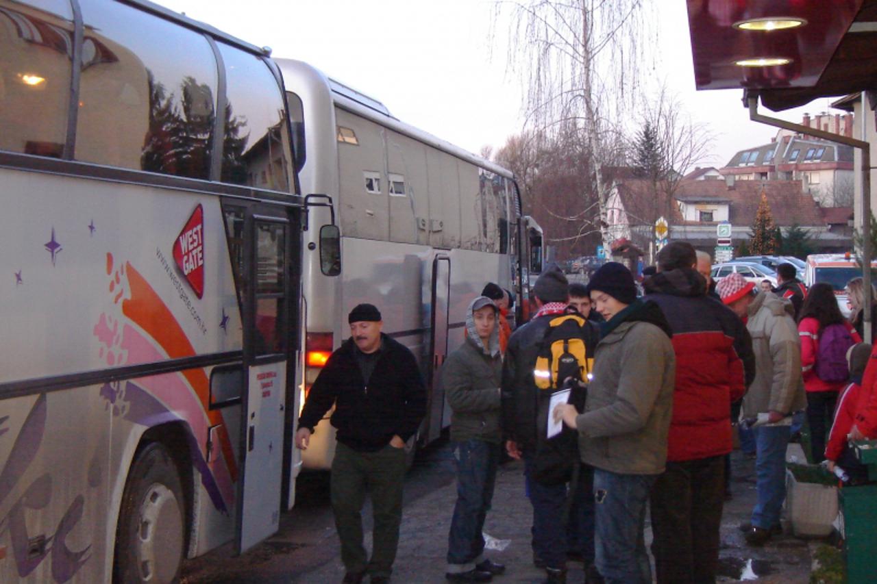 '                               '