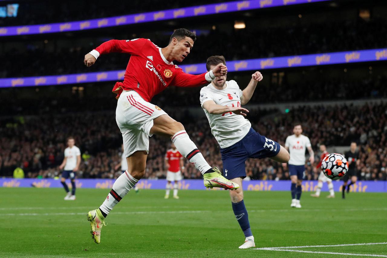 Premier League - Tottenham Hotspur v Manchester United