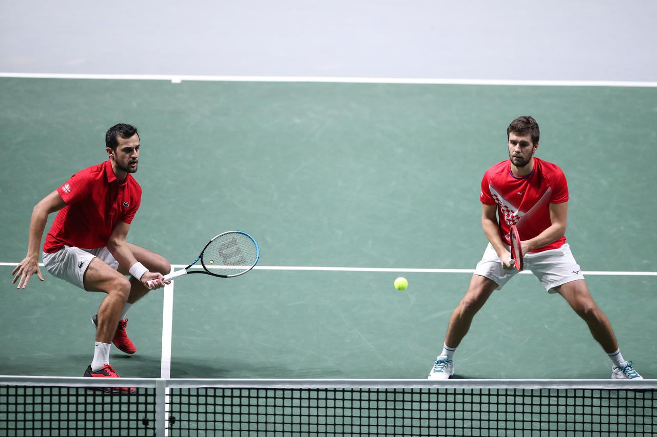 Madrid: Treći meč polufinala Davisovog kupa, Nikola Mektić i Mate Pavić - Filip Krajinović i Novak Đoković