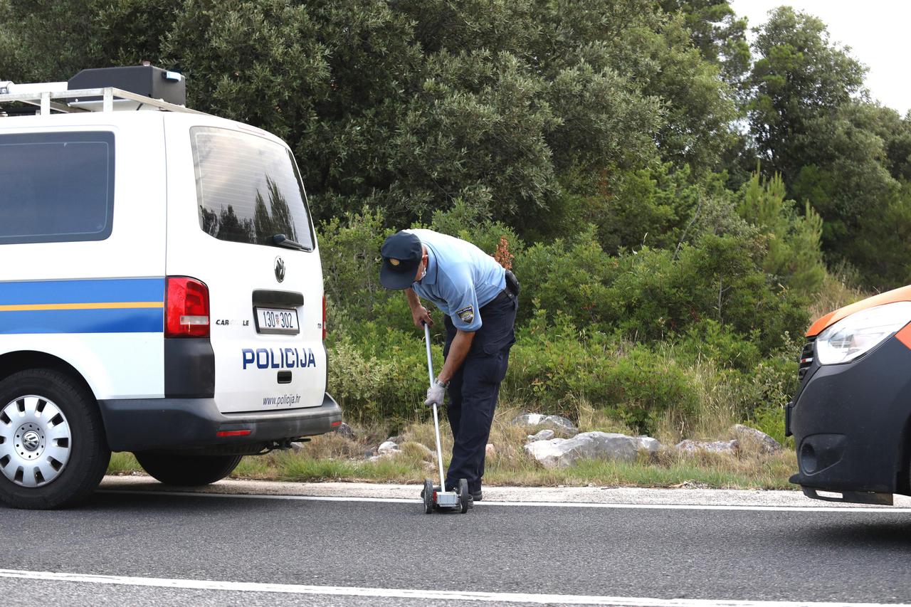 Sudar tri vozila na magristrali kod Grebaštice, ozlijeđeni prevezeni u bolnicu