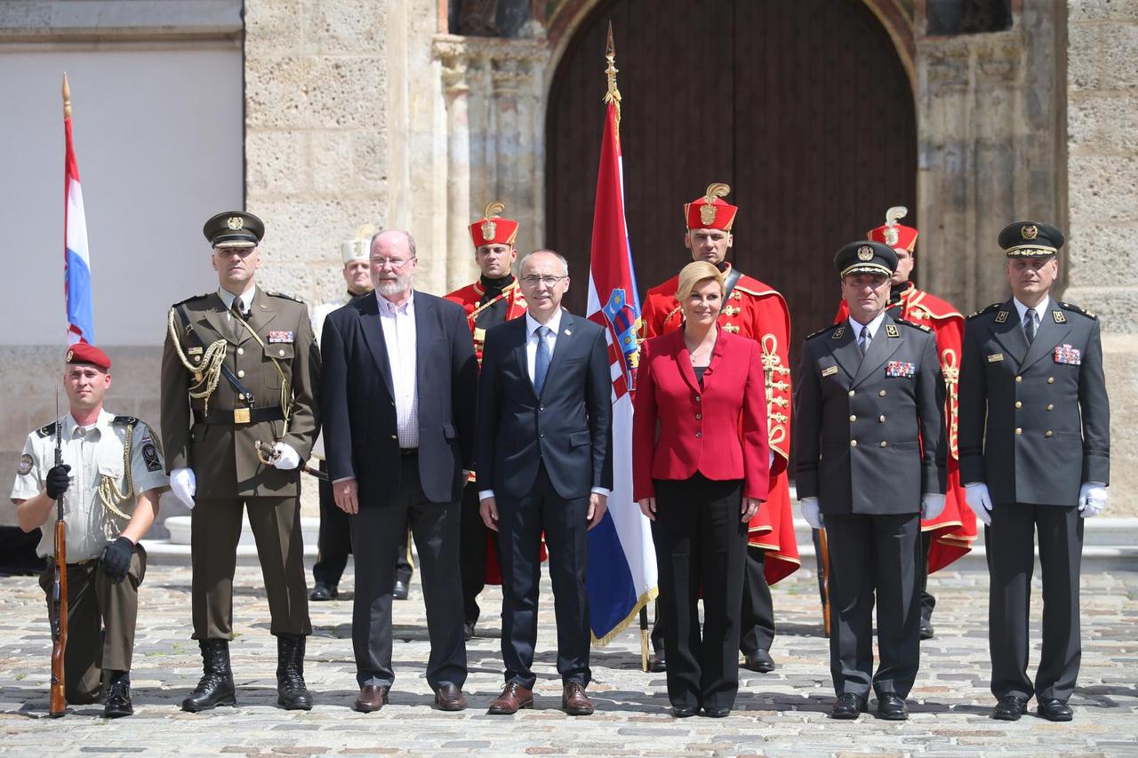 Ceremonija Velike smjene straže povodom 27. obljetnice formiranja Oružanih snaga RH