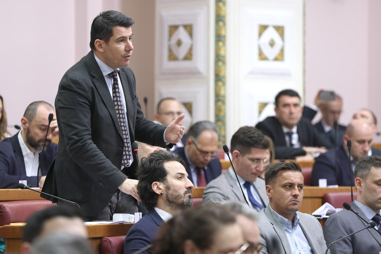 Zagreb: Sabor glasovao o raspravljenim točkama dnevnog reda