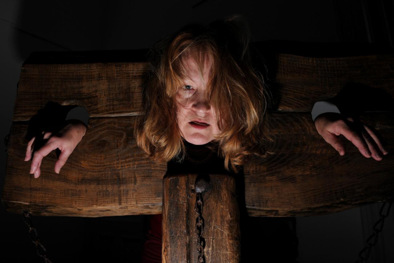 '16.02.2011. Zagreb - Izlozba Srednjovijekovne sprave za mucenje u Arheoloskom muzeju. Dorotea Jendric. Photo: Anto Magzan/PIXSELL'