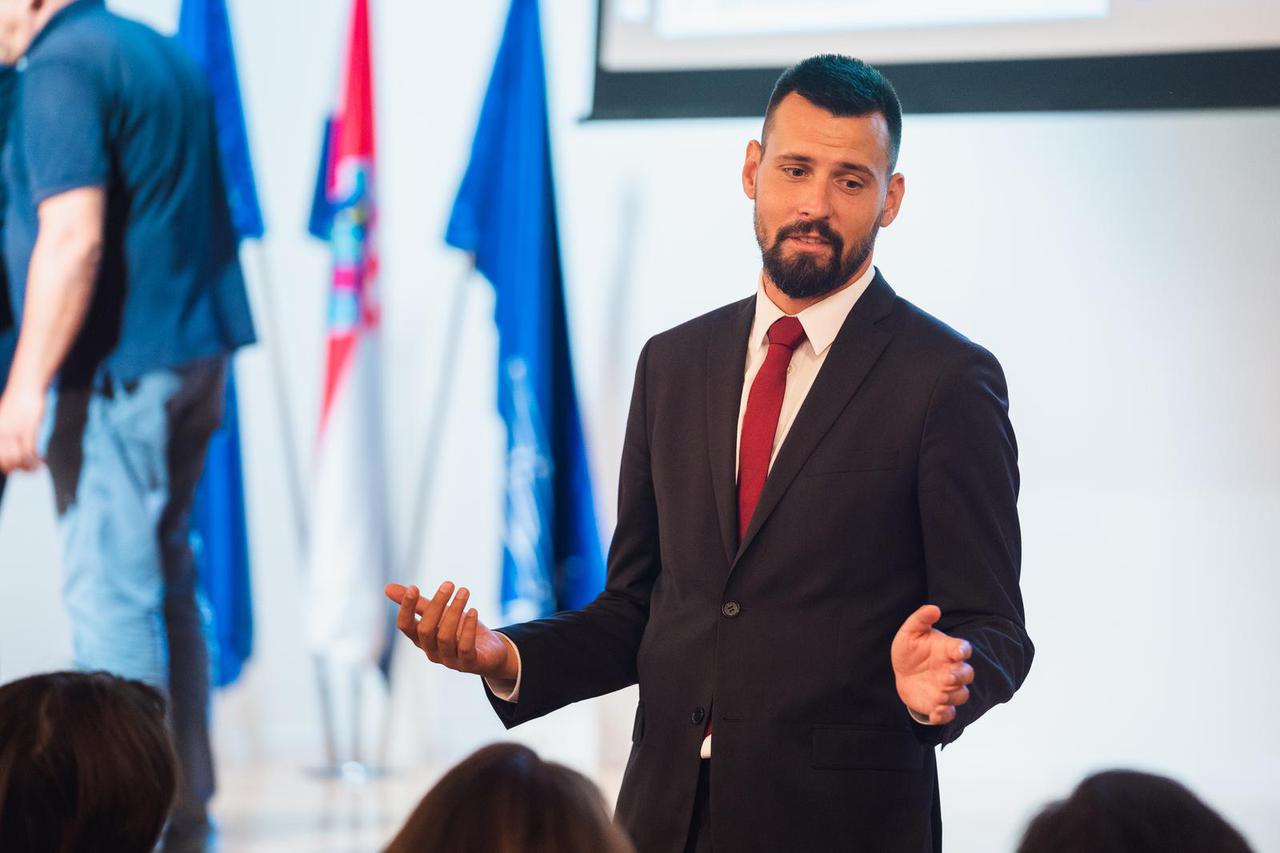 Split: Ivica Puljak sa zamjenicima prezentirao plan razvoja grada