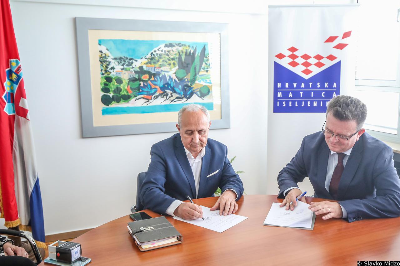 Zagreb:  Hrvatska matica iseljenika i Filozofski fakultet Sveučilišta u Zagrebu potpisali Sporazum o suradnji